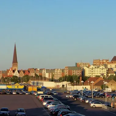 Stadthafen und Museumshafen - Stadthafen-pano