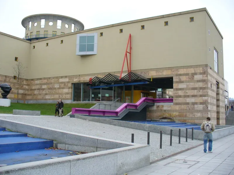Haus der Geschichte Baden-Württemberg - Stuttgart-haus-der-geschichte-bw