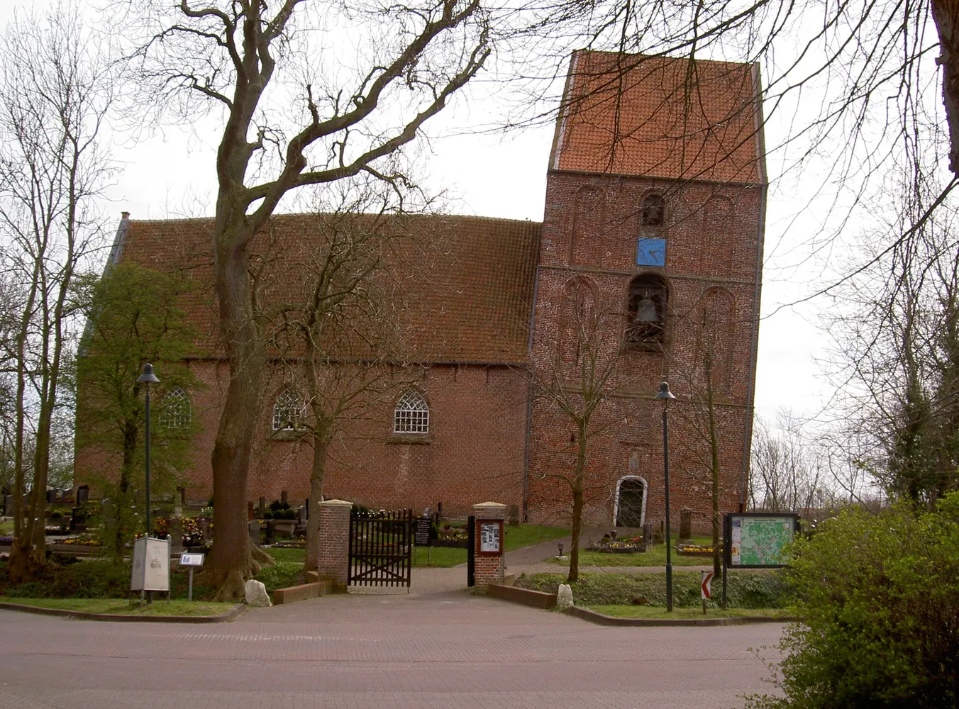 Kirchturm Suurhusen - Suurhusen Church, East Frisia, Germany. Pic 05