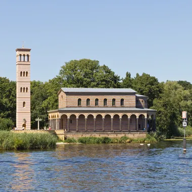 Heilandskirche am Port von Sacrow - Teltowkanal 07 Wannsee Heilandskirche