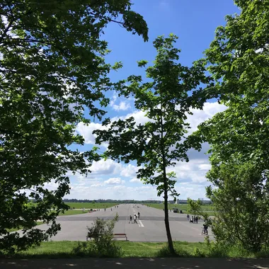 Tempelhofer Feld - Tempelhofer Feld May 2021