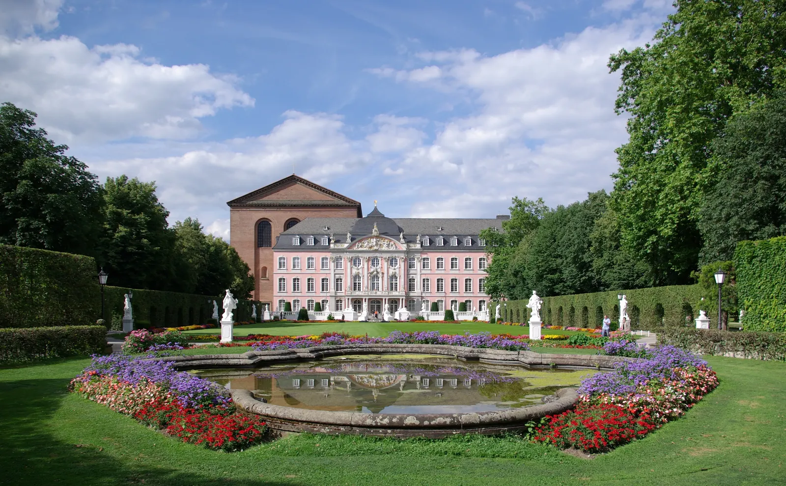 Kurfürstliches Palais - Trier Kurfuerstliches Palais BW 2