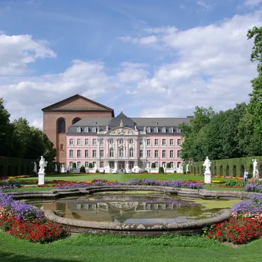 Kurfürstliches Palais - Trier Kurfuerstliches Palais BW 2
