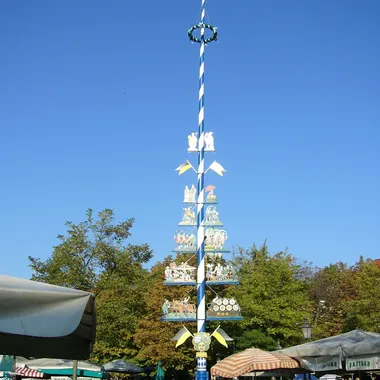 Viktualienmarkt - Viki-Markt.Maibaum