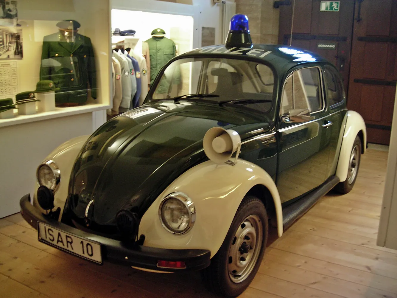 Bayerisches Polizeimuseum - VW Käfer Streifenwagen-PPM