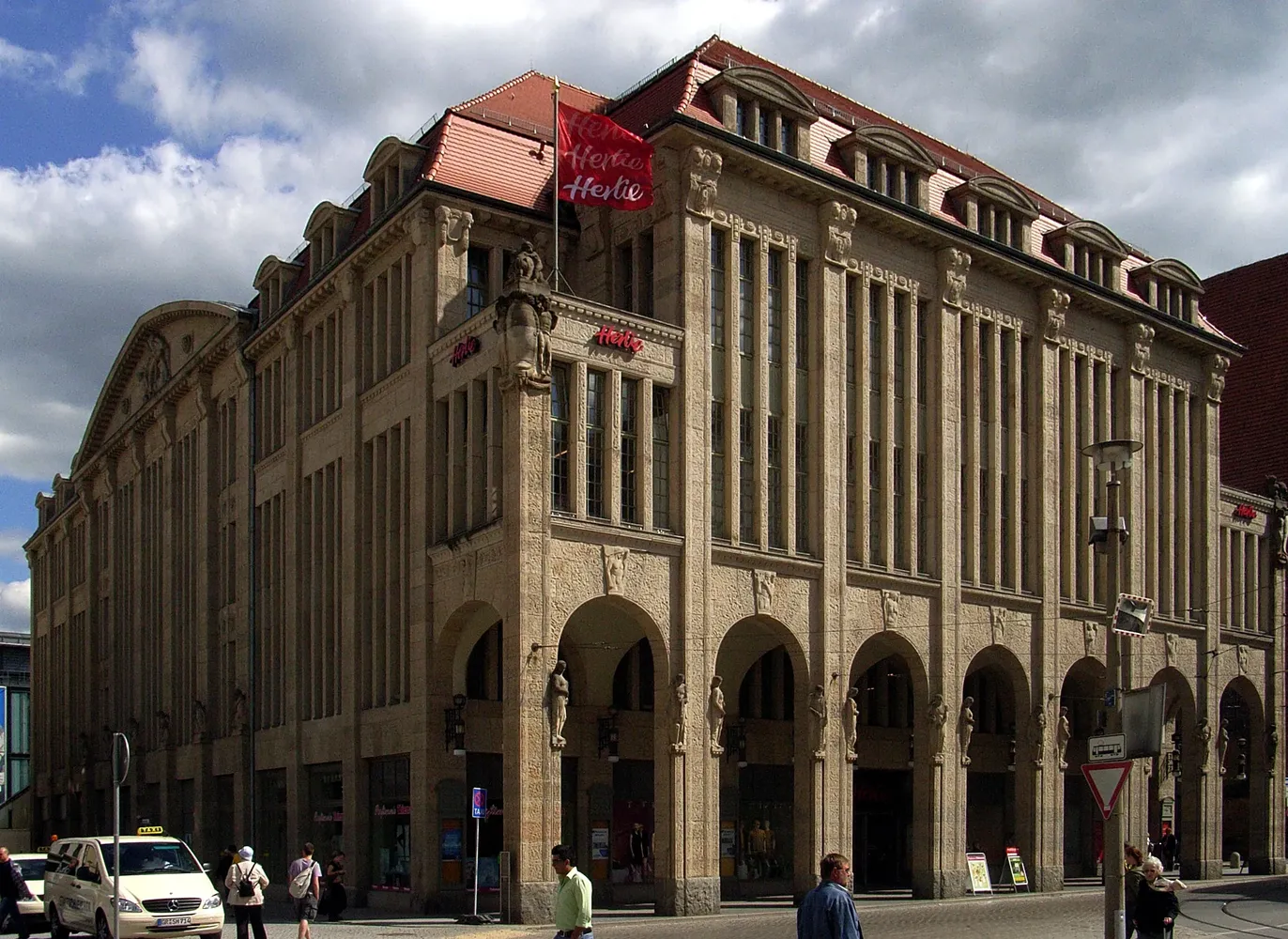 Kaufhaus Görlitz - Warenhaus Görlitz Aussenansicht