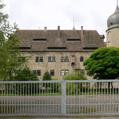 Wasserschloss Hehlen - Wasserschloss Hehlen Rückseite mit Tor