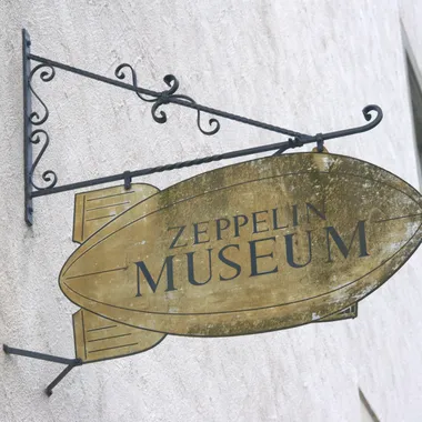 Zeppelin-Museum Meersburg - Zeppelinmuseum Schild